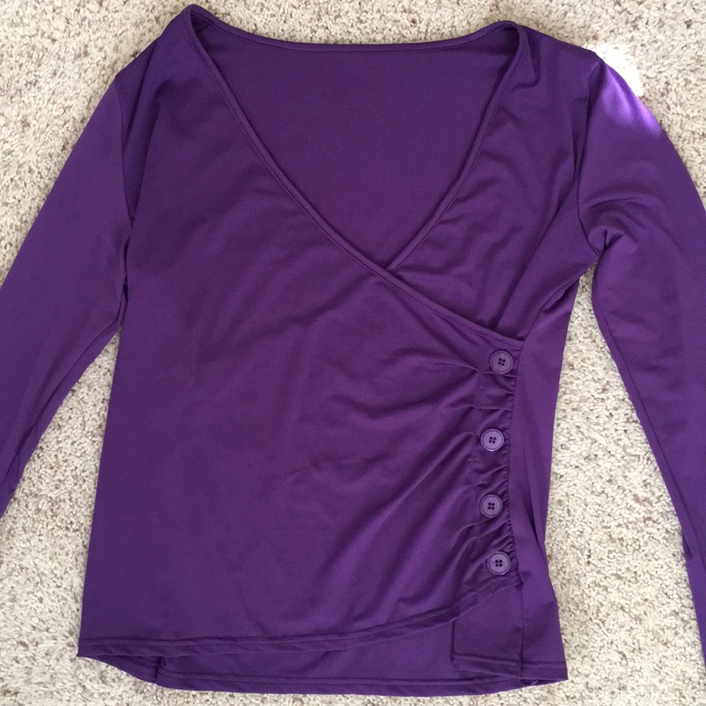 Shirt - Picture 2 of 4